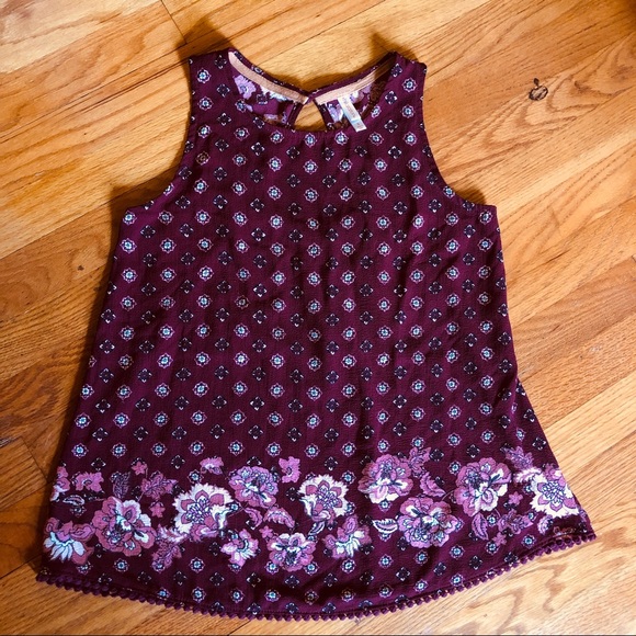 Xhilaration | Floral Boho Top Keyhole Back - Picture 1 of 6